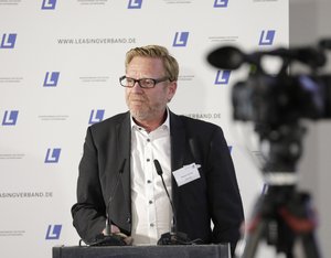 Stephan Schmid, plenum AG